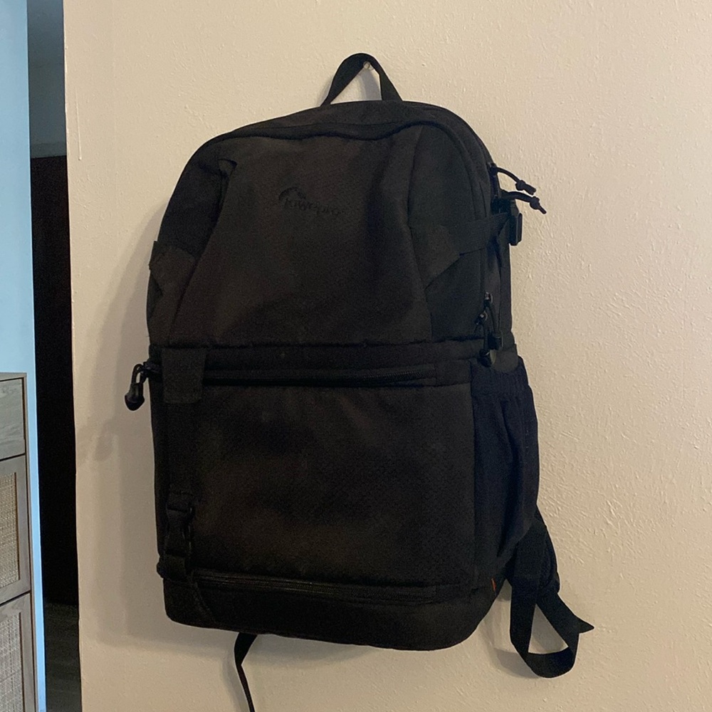 Camera Backpack - Lowepro DSLR Video Pack 250 AW
